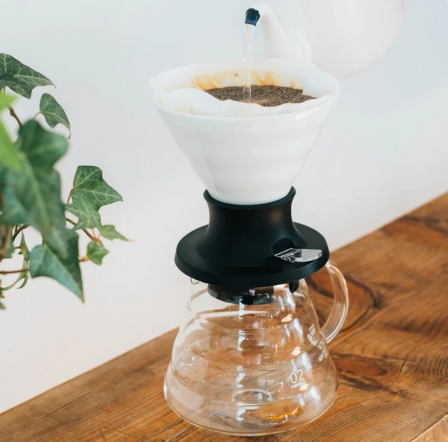 V60 Ceramic "Switch" Dripper 02 White